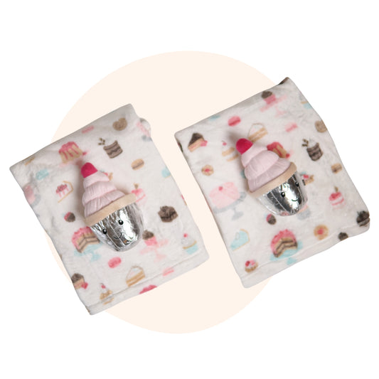 Cup cake with blanket