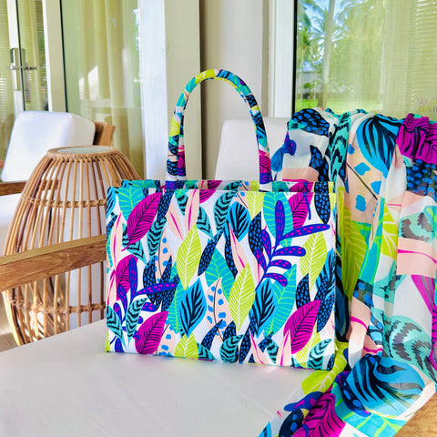 Summer Totes Islander