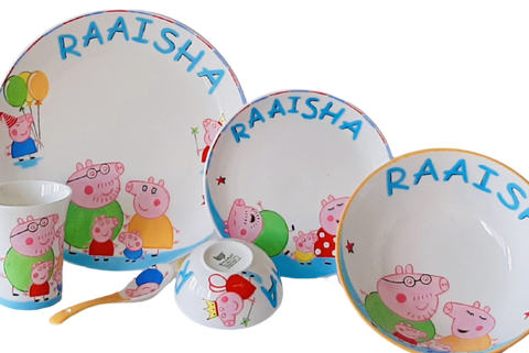 Peppa Family Crockery Set