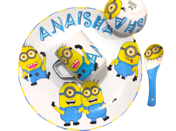 Minions Crockery Set