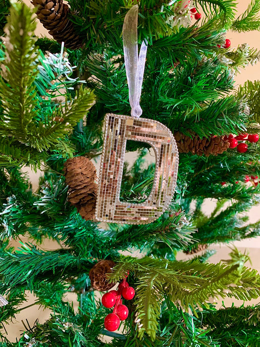 D - The Little Gift Co